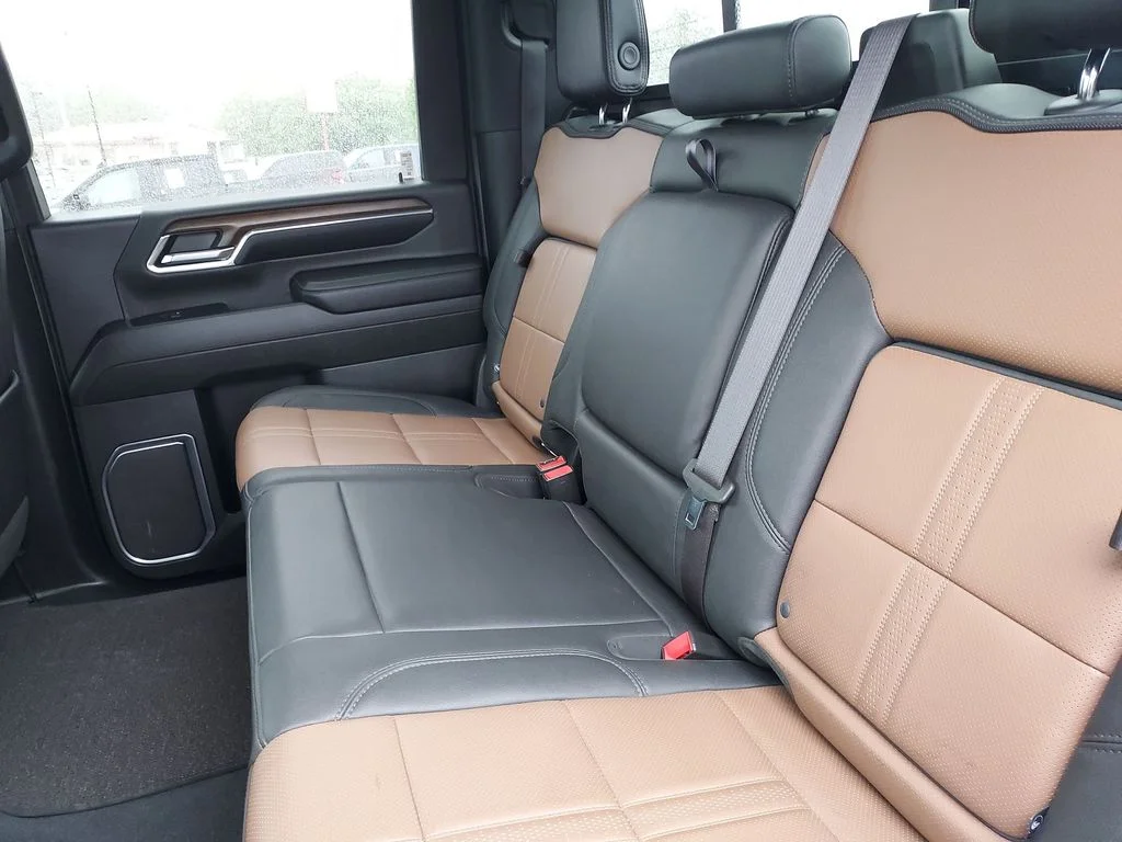Used 2024 Beige Chevrolet High Country image 29