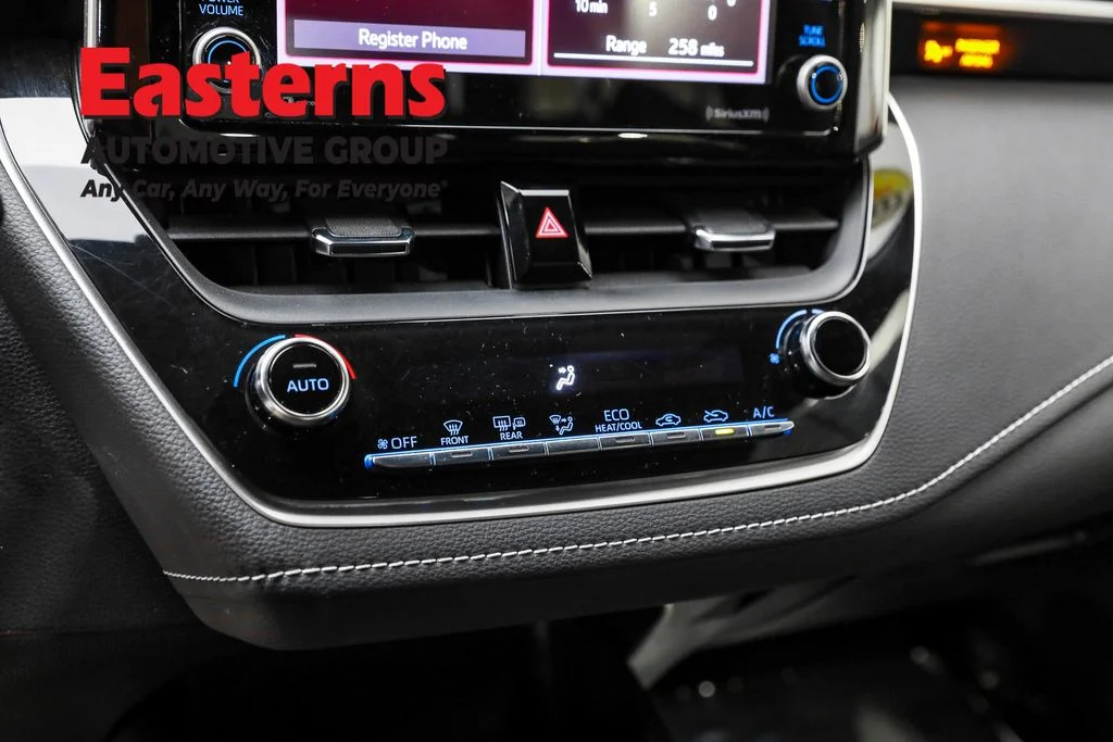 Used 2022 Silver Toyota SE image 19