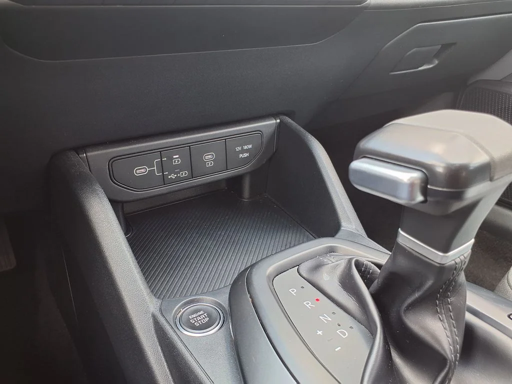 Used 2025 Blue Kia LXS image 27