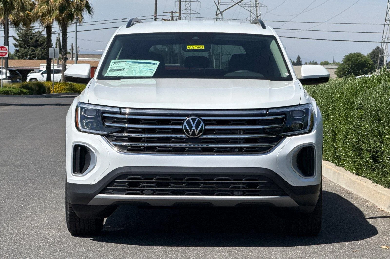 New 2026 Opal White Pearl Volkswagen 2.0T SE image 9