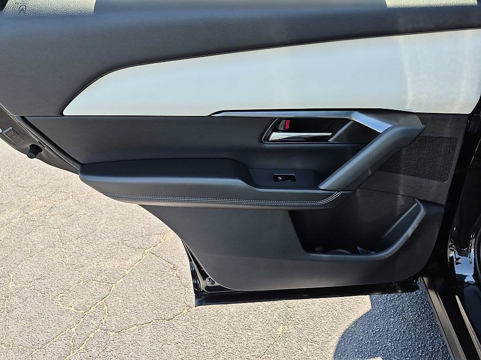 New 2026 Jet Black Mica Mazda 2.5 S Preferred AWD image 27