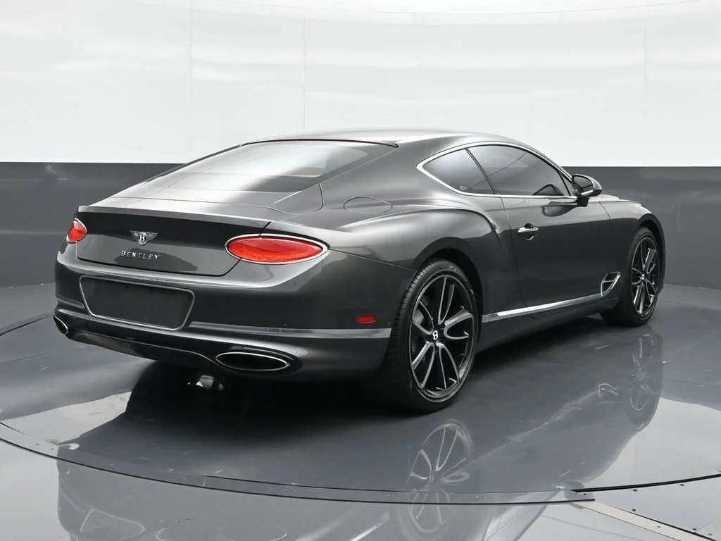 Used 2020 Silver Bentley  image 14