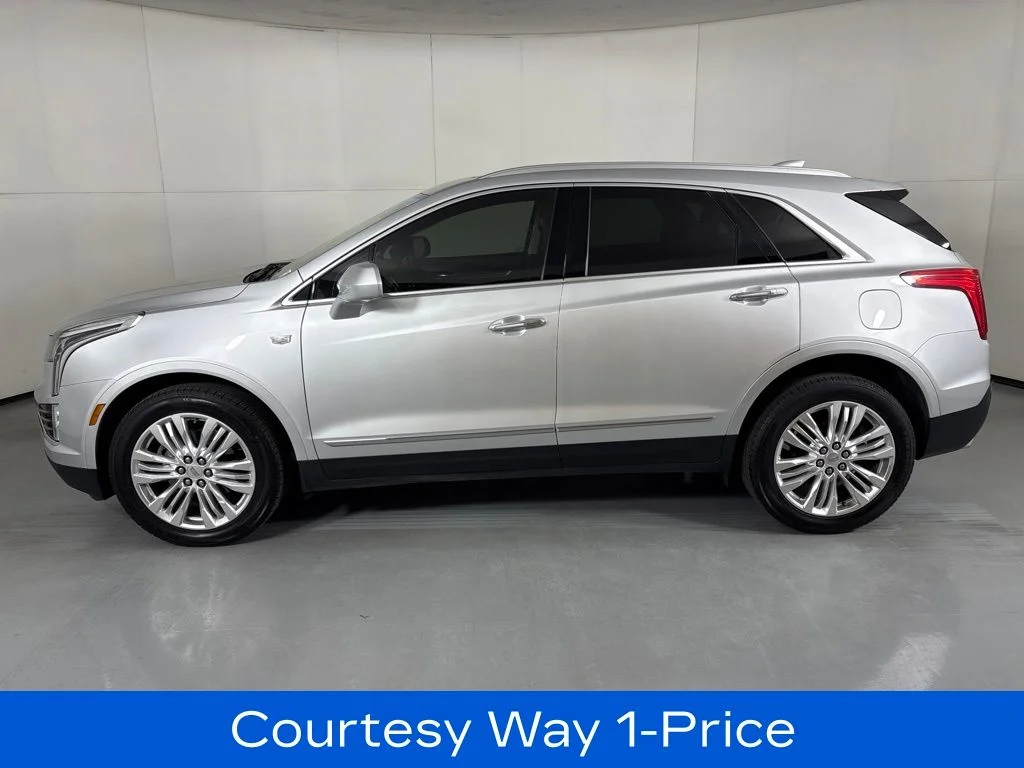 Used 2018 Silver Cadillac Premium Luxury image 7