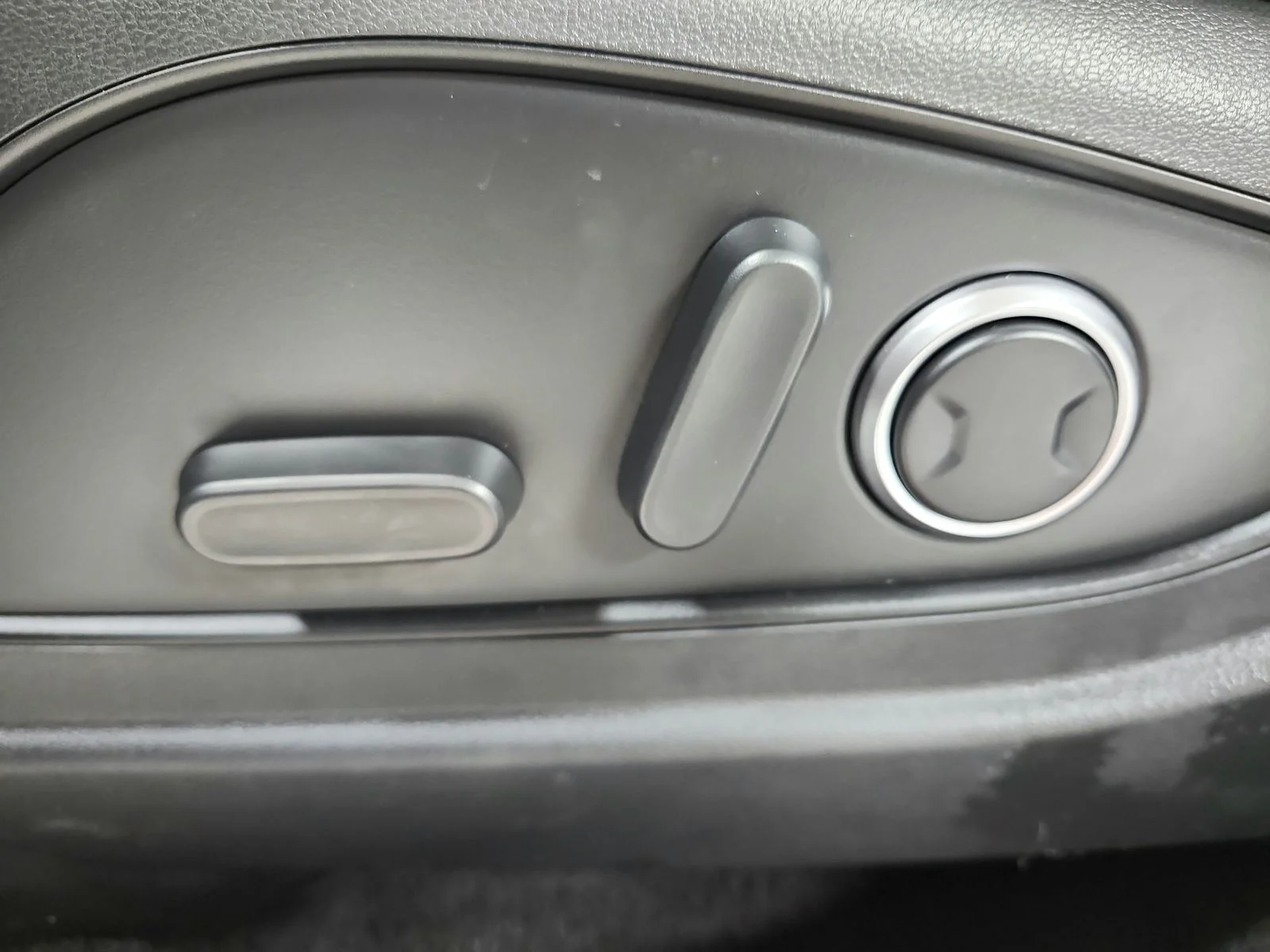 Used 2026 White Hyundai SEL image 20