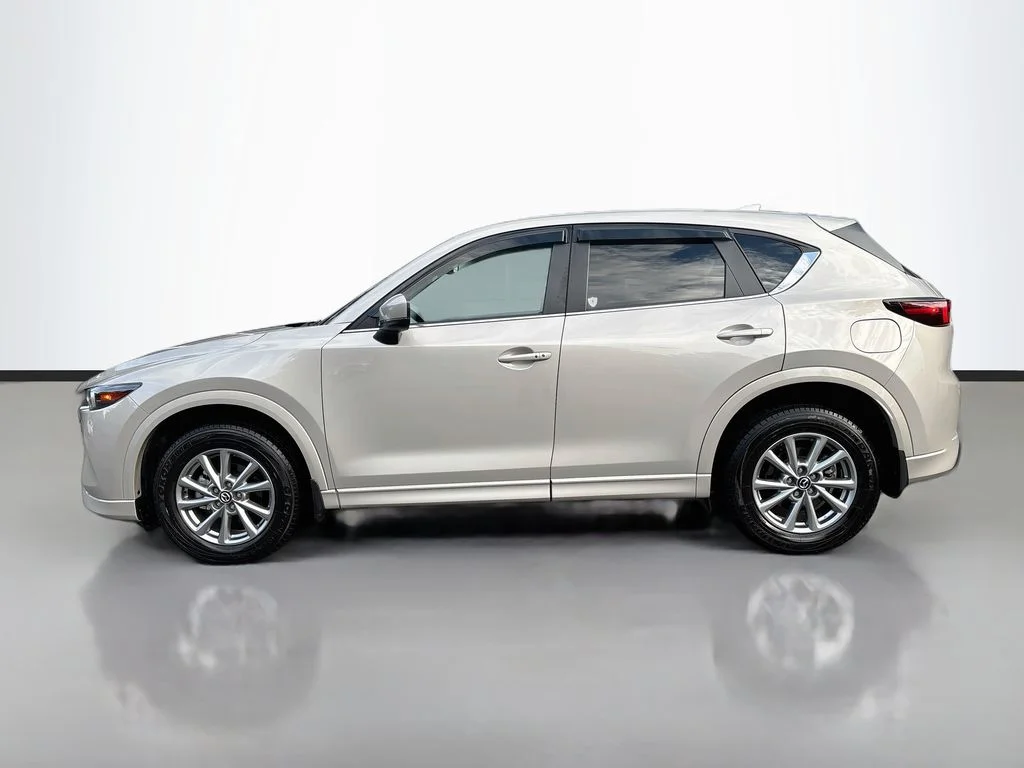Used 2025 Quartz Metallic Mazda 2.5 S Preferred Package image 4