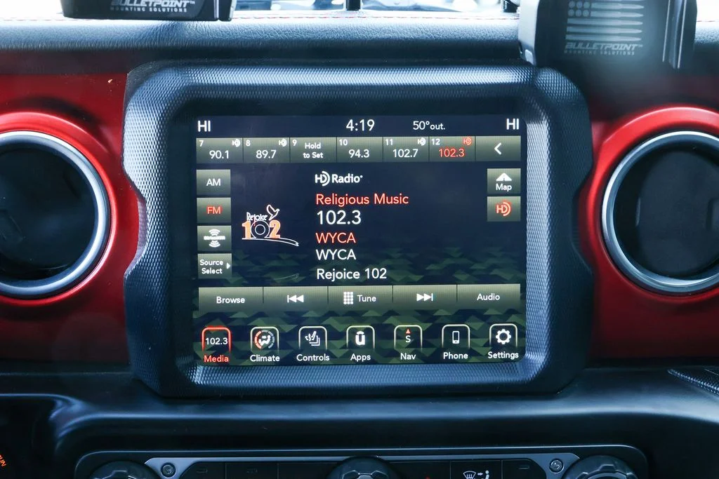 Used 2020 Gray Jeep Rubicon image 35