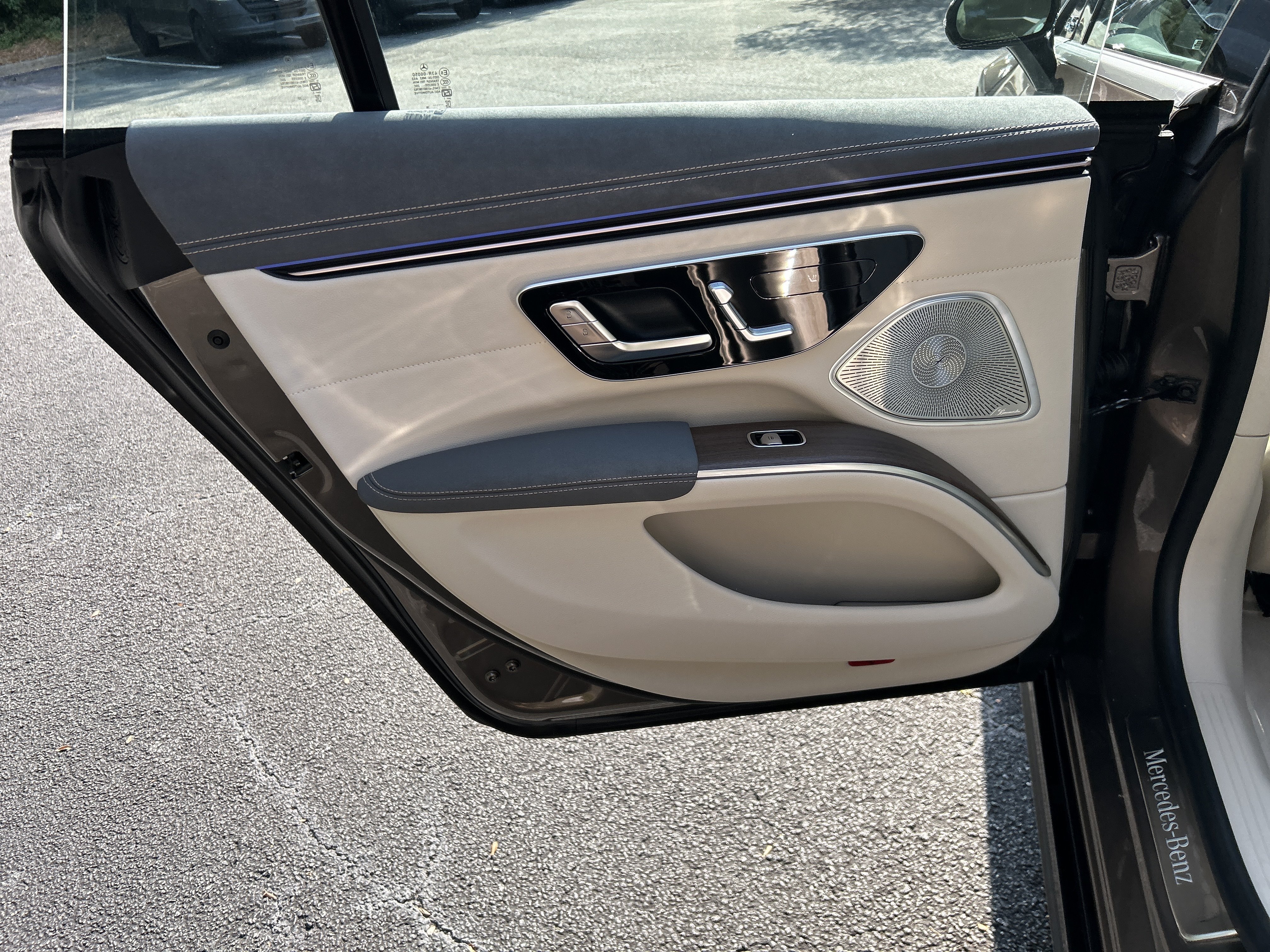 New 2026 Sonoran Brown Metallic Mercedes-Benz EQS 450 4MATIC® Sedan image 34