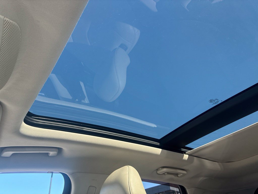 Used 2016 Shadow Black Ford Titanium image 14