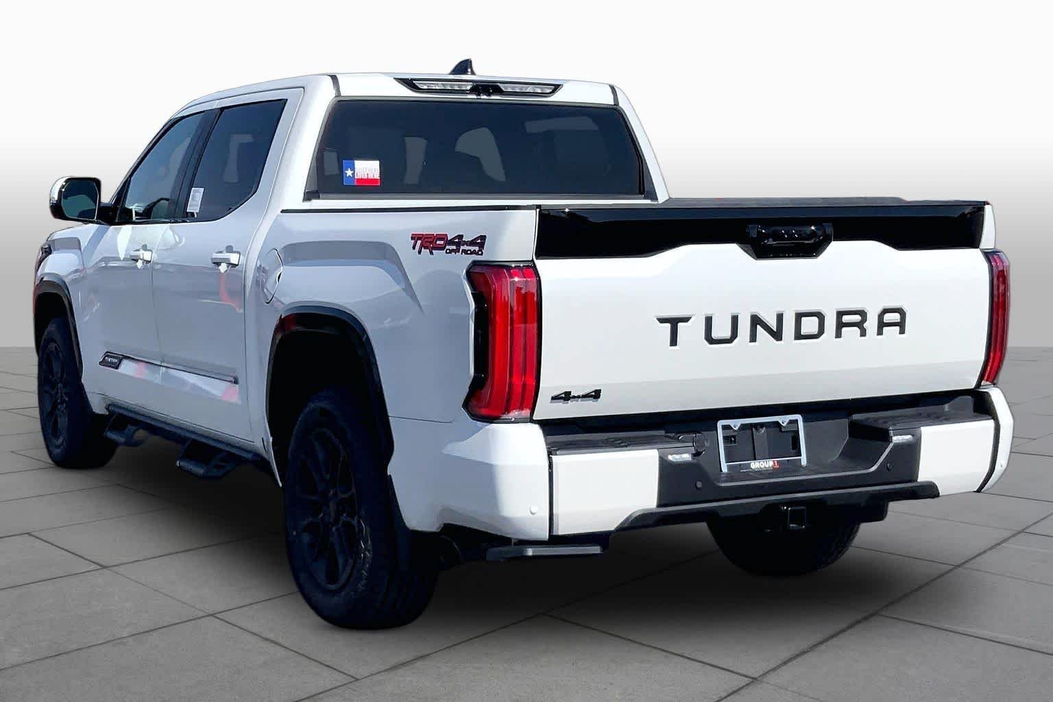 New 2026 Wind Chill Pearl Toyota Platinum image 12