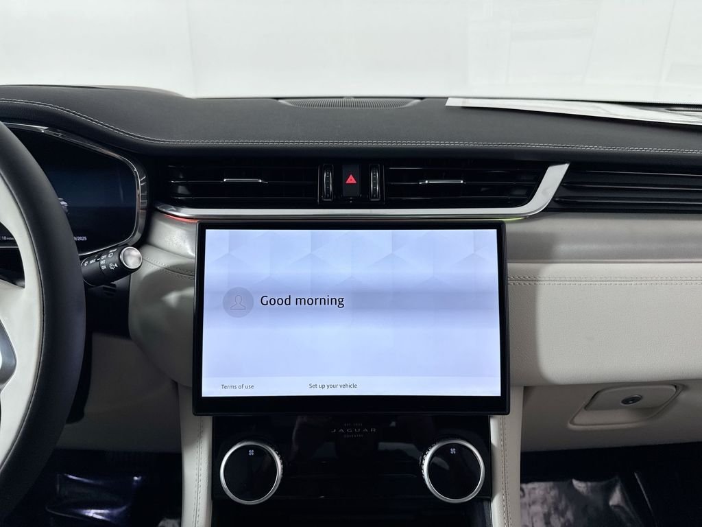 2026 Jaguar F-Pace R-Dynamic S - Photo 16