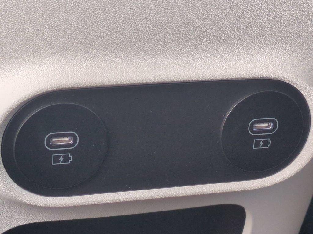 New 2027 Blue Hyundai SE image 16