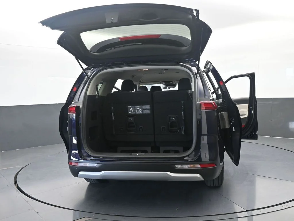 Used 2024 Deep Chroma Blue Kia LX image 74