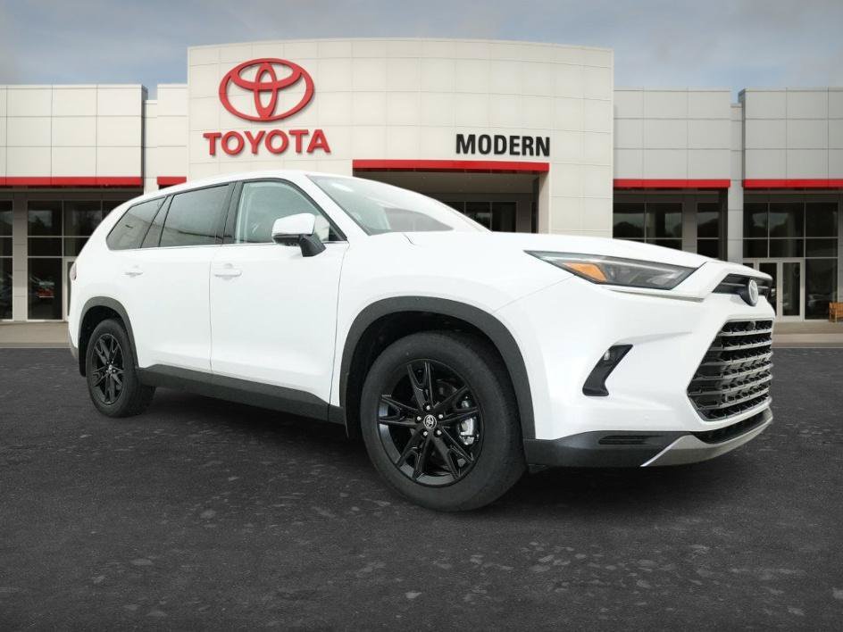 New 2026 Wind Chill Pearl Toyota Platinum image 9