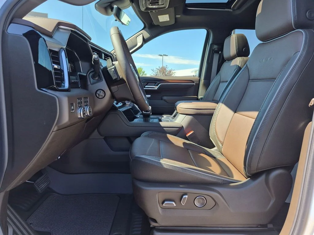 2026 GMC Sierra 1500 Denali - Photo 17