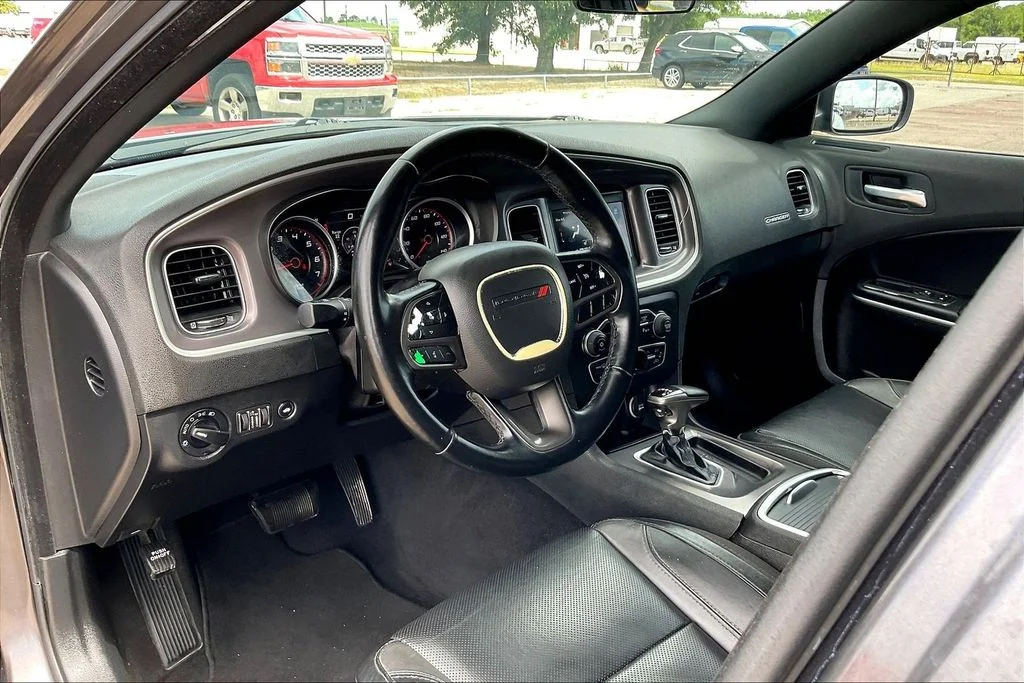 Certified Used 2022 Gray Dodge SXT image 14