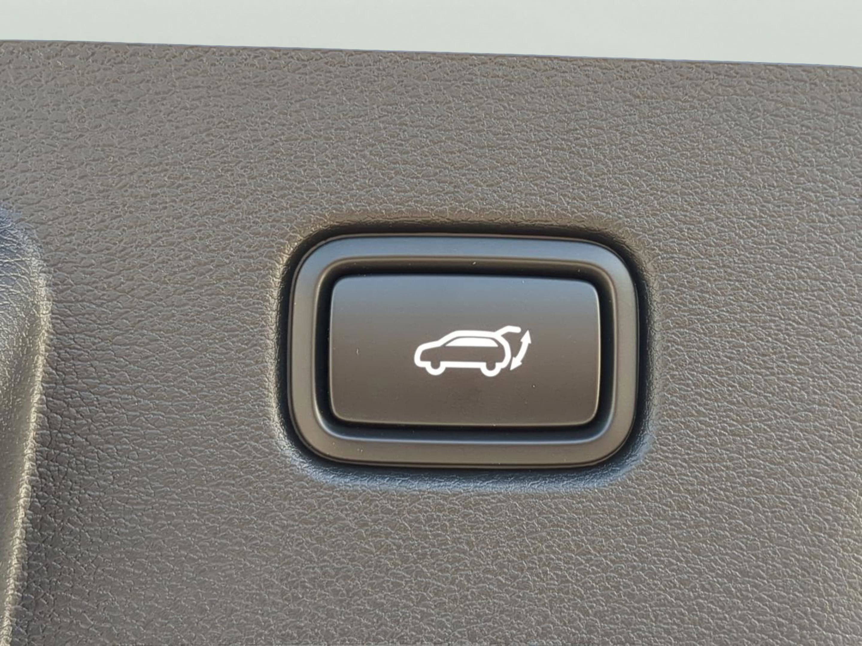 New 2026 Wolf Gray Kia EX image 11