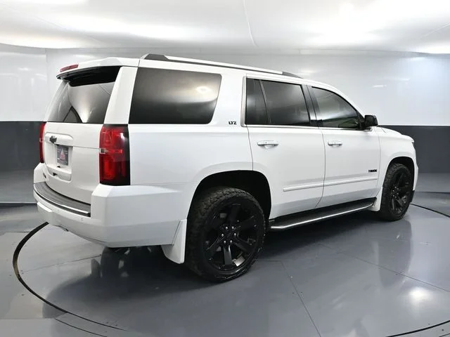 2016 Chevrolet Tahoe LTZ - Photo 4