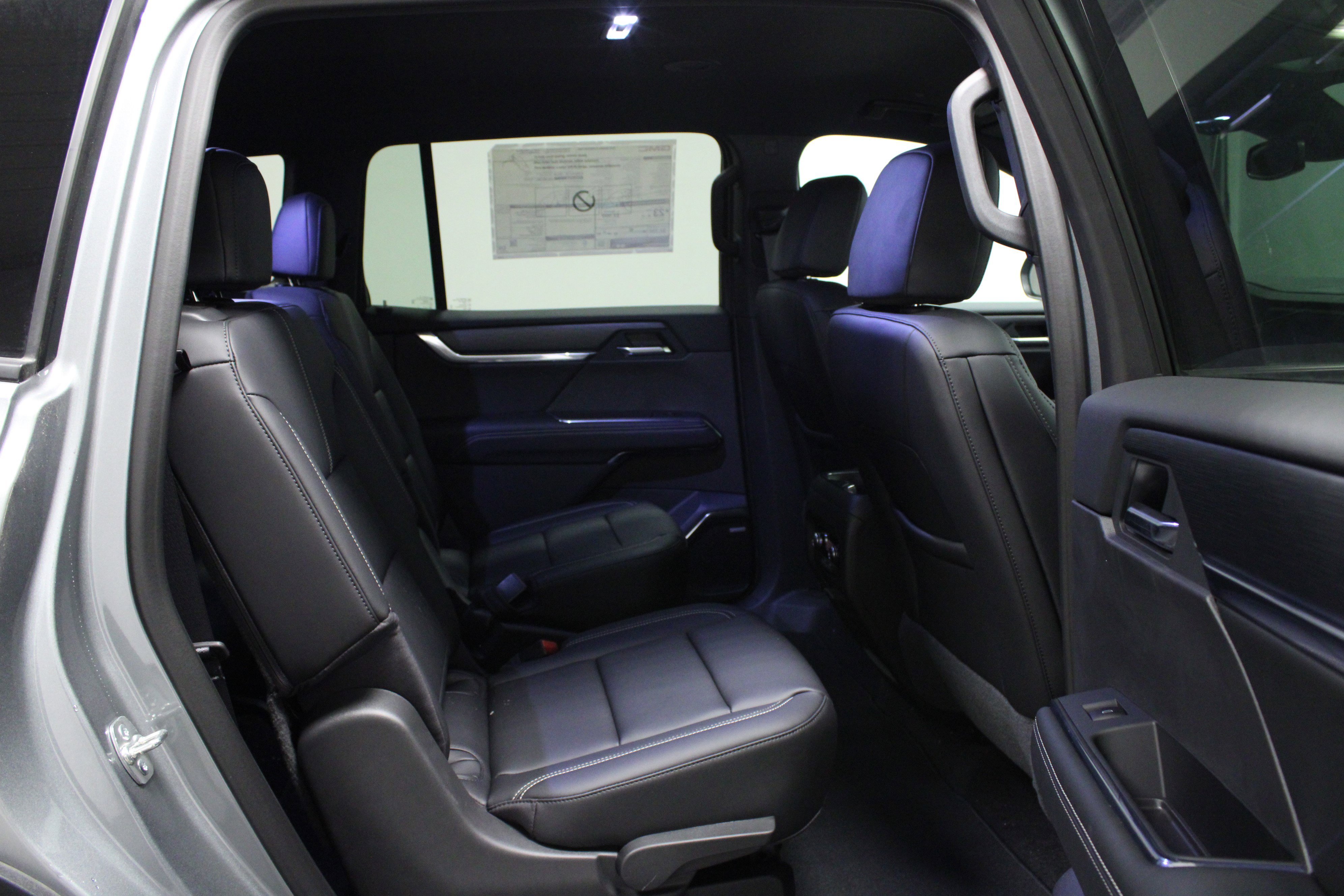 2025 GMC Acadia Elevation - Photo 16