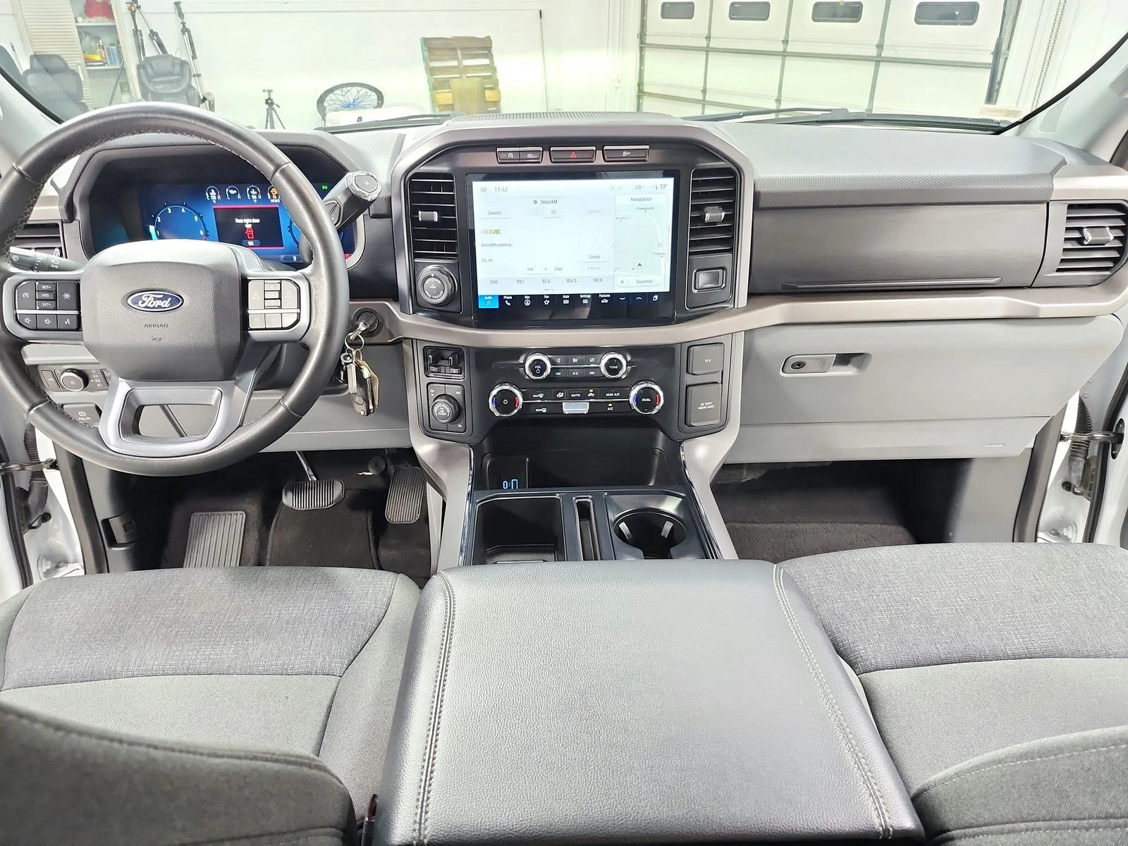 Used 2024 White Ford XLT image 25