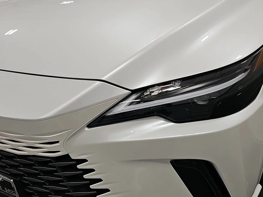New 2026 Eminent White Pearl Lexus PREMIUM image 30
