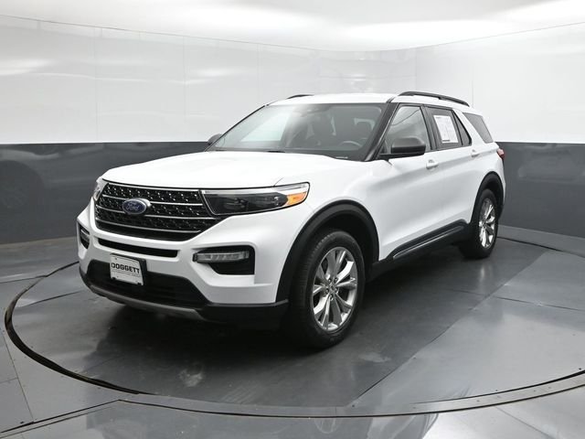 Used 2020 White Ford XLT image 1