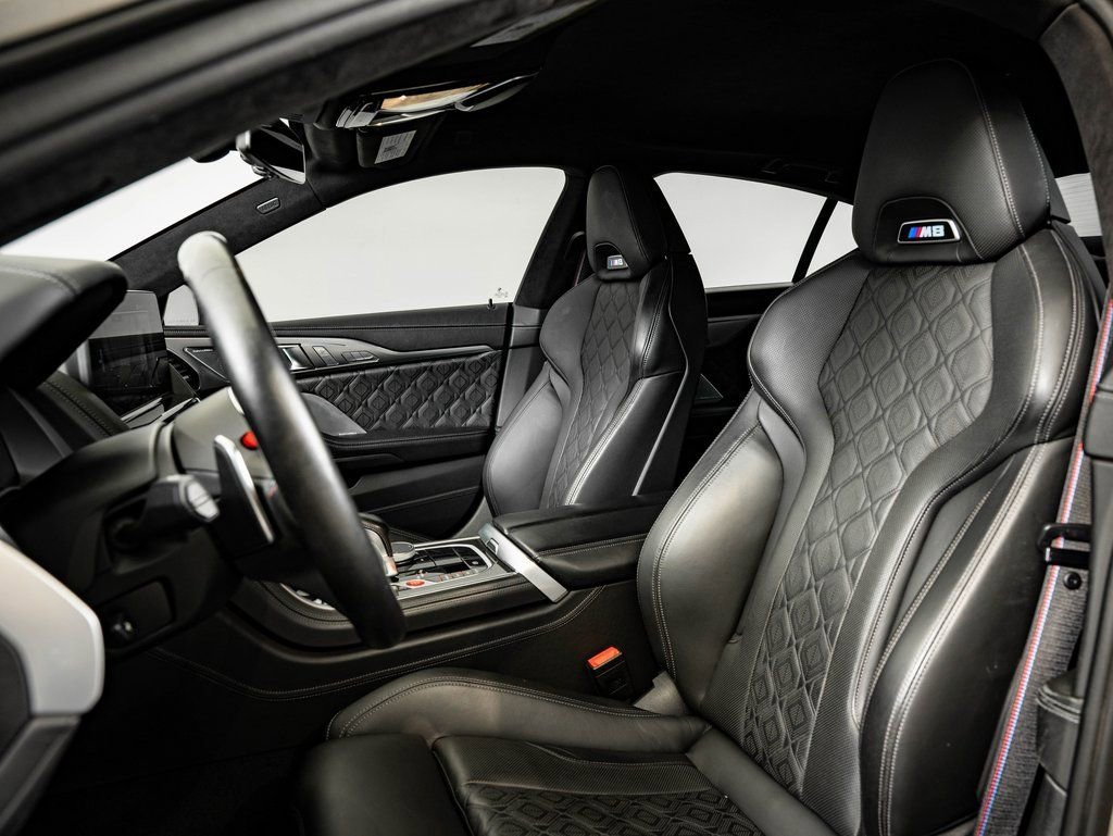 Used 2023 Chalk BMW Competition image 22