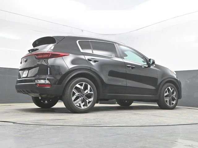 Used 2020 Red Kia EX image 31