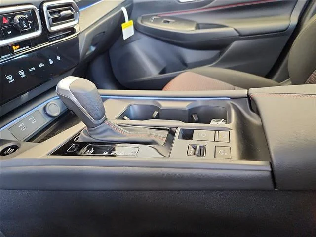 New 2026 XAB 2T White Black Nissan SR Sedan image 12