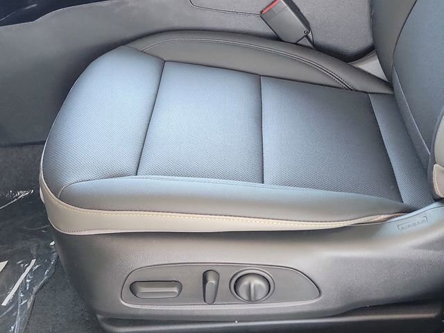 2026 Chevrolet Trax Activ - Photo 16