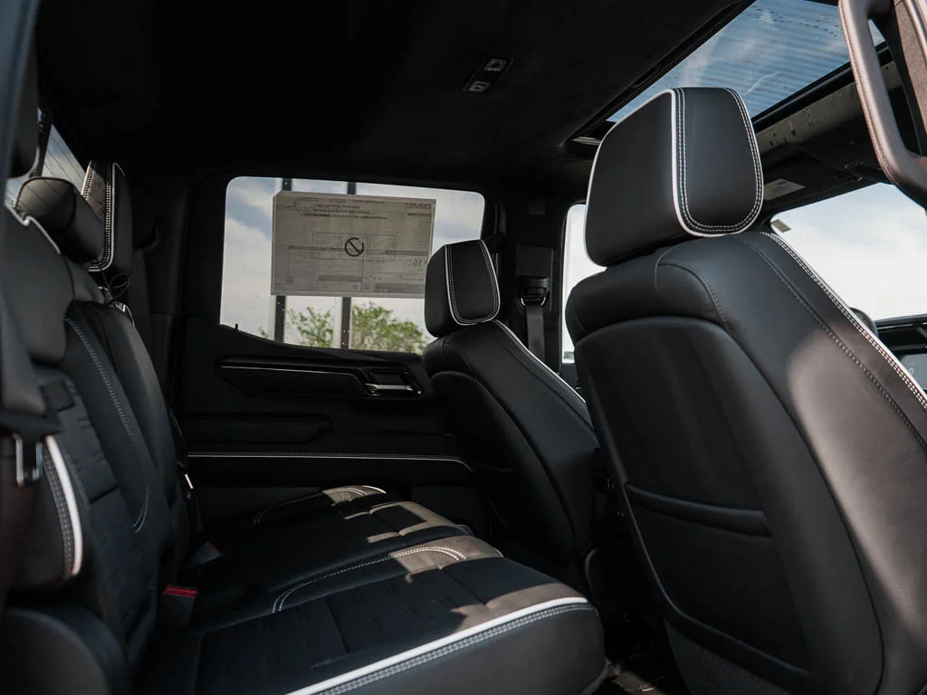 2026 GMC Sierra 1500 AT4X - Photo 10