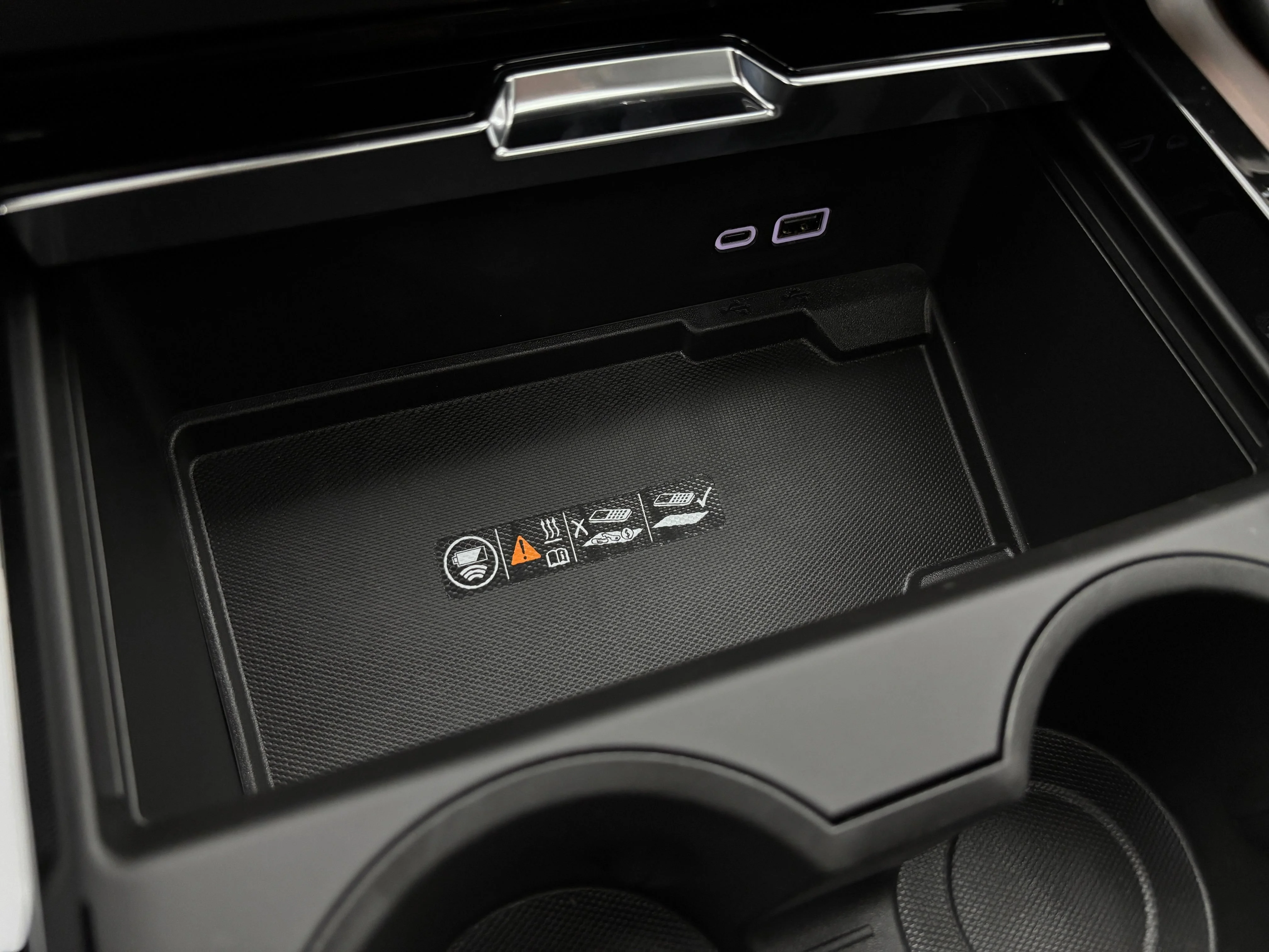 2026 GMC Yukon XL Denali - Photo 38