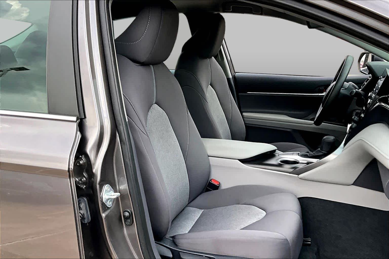 Used 2024 Predawn Gray Mica Toyota LE image 9
