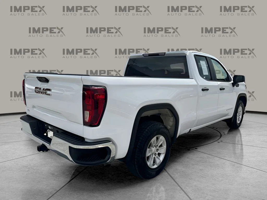 Used 2023 White GMC Pro image 3