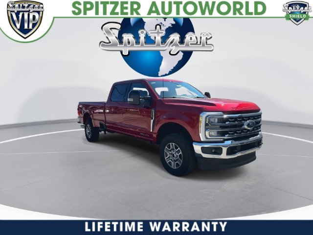 New 2026 Ruby Red Metallic Tinted Clearcoat Ford F-350® Lariat® image 4