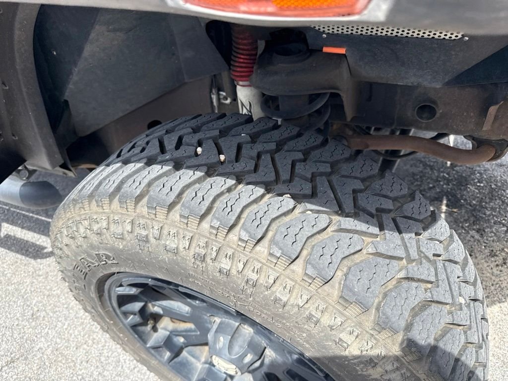 Used 2010 Gray Jeep Unlimited Sport image 7