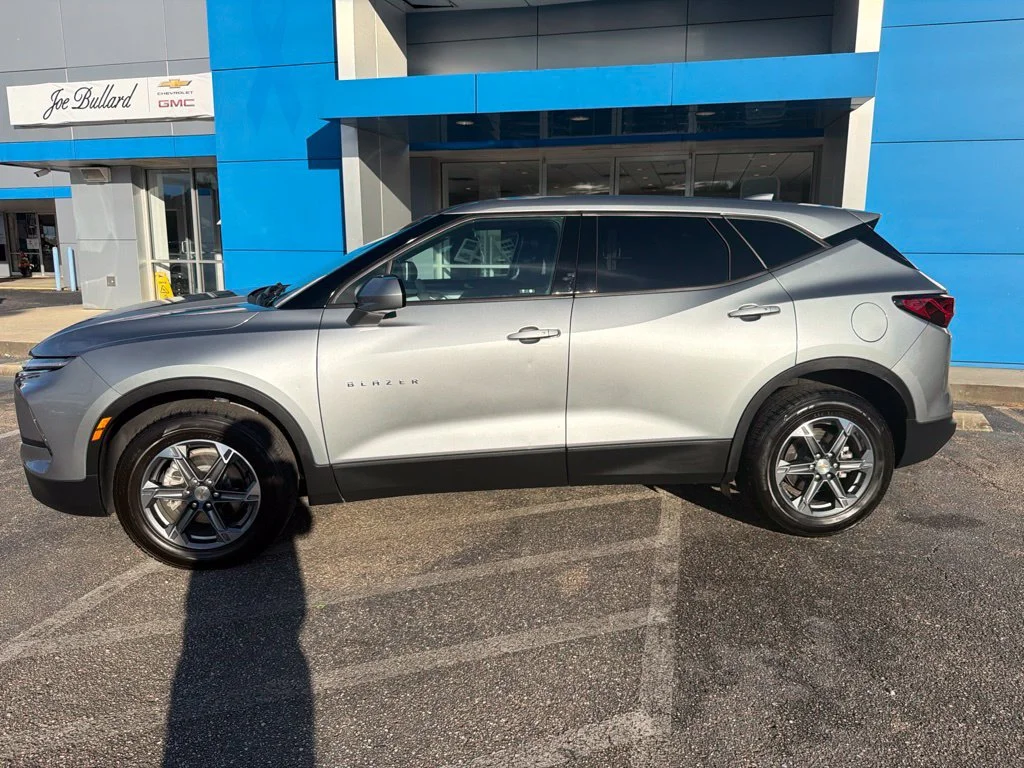 Used 2025 Sterling Gray Metallic Chevrolet 2LT image 2