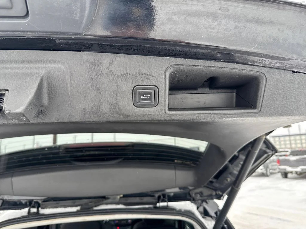 2020 GMC Terrain SLE - Photo 25
