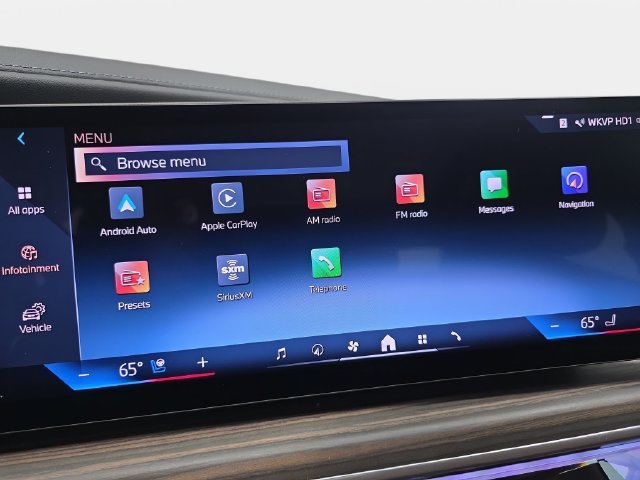Certified Used 2025 Black Sapphire Metallic BMW 760i xDrive image 18