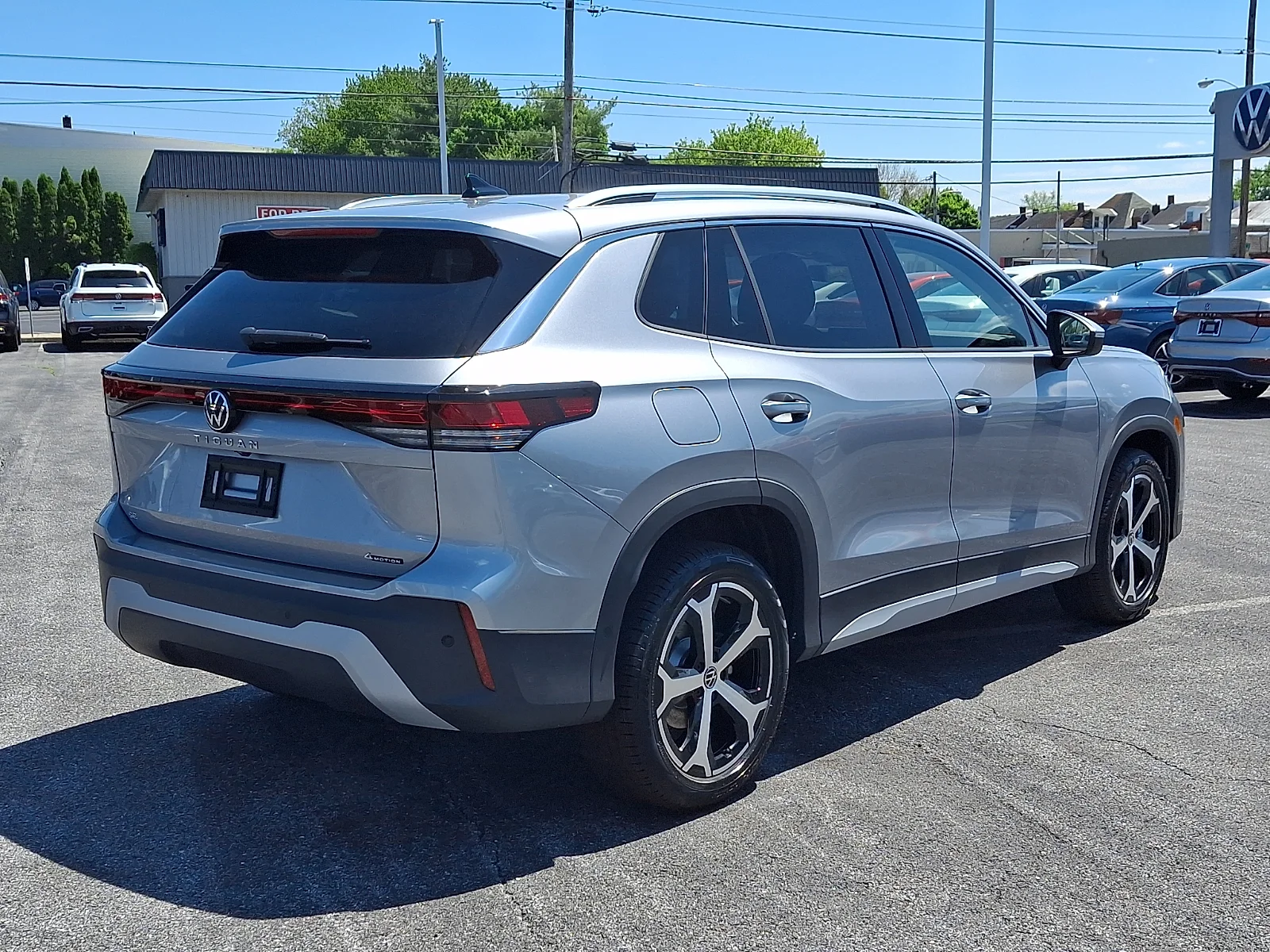 New 2026 pyrite silver metallic - K2K2 Volkswagen SE image 5
