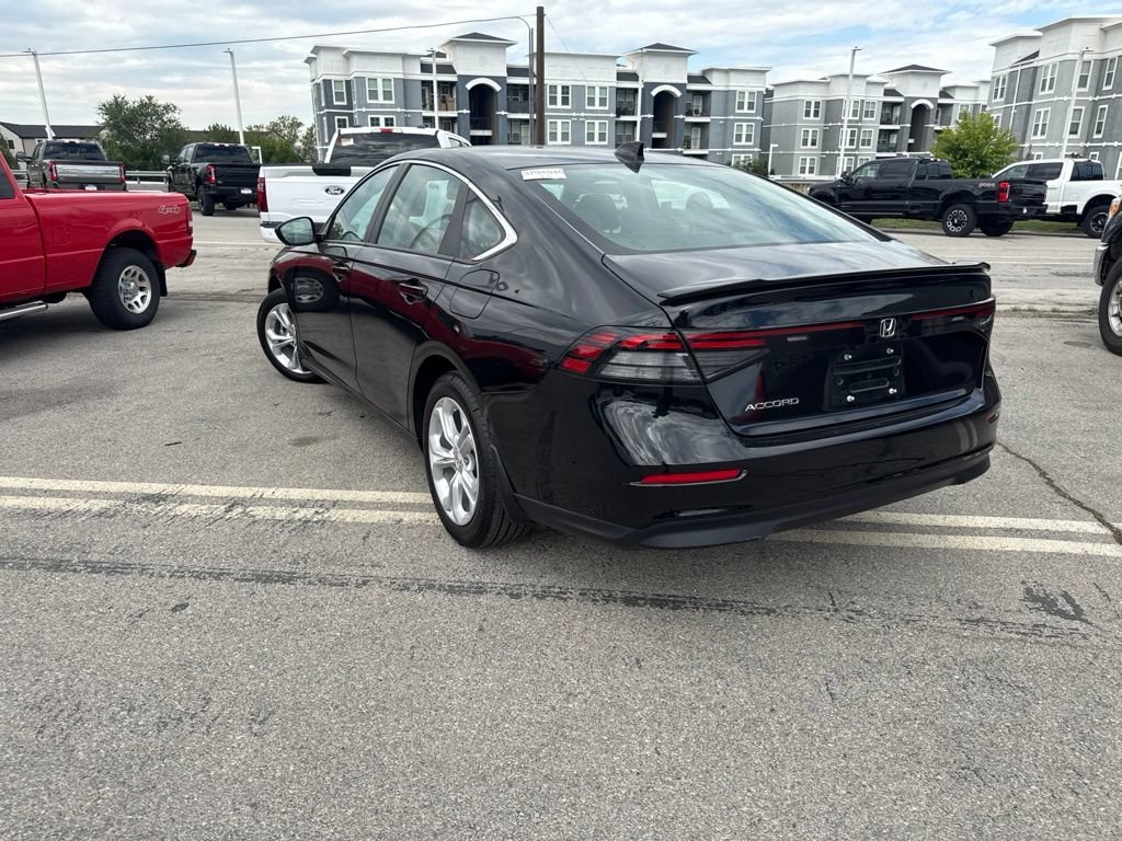 Used 2025 Black Honda LX image 11