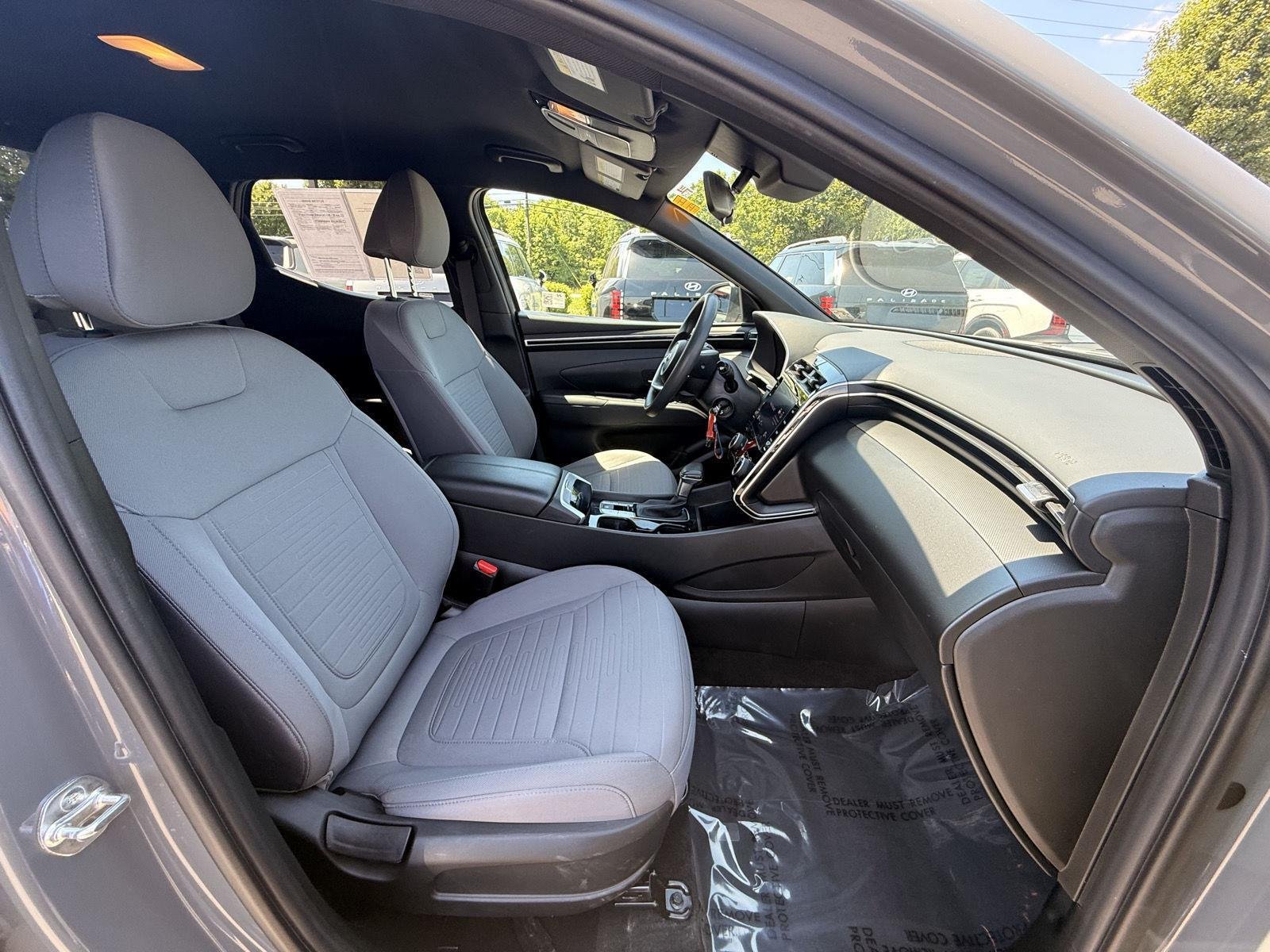 2024 Hyundai Santa Cruz SE - Photo 19