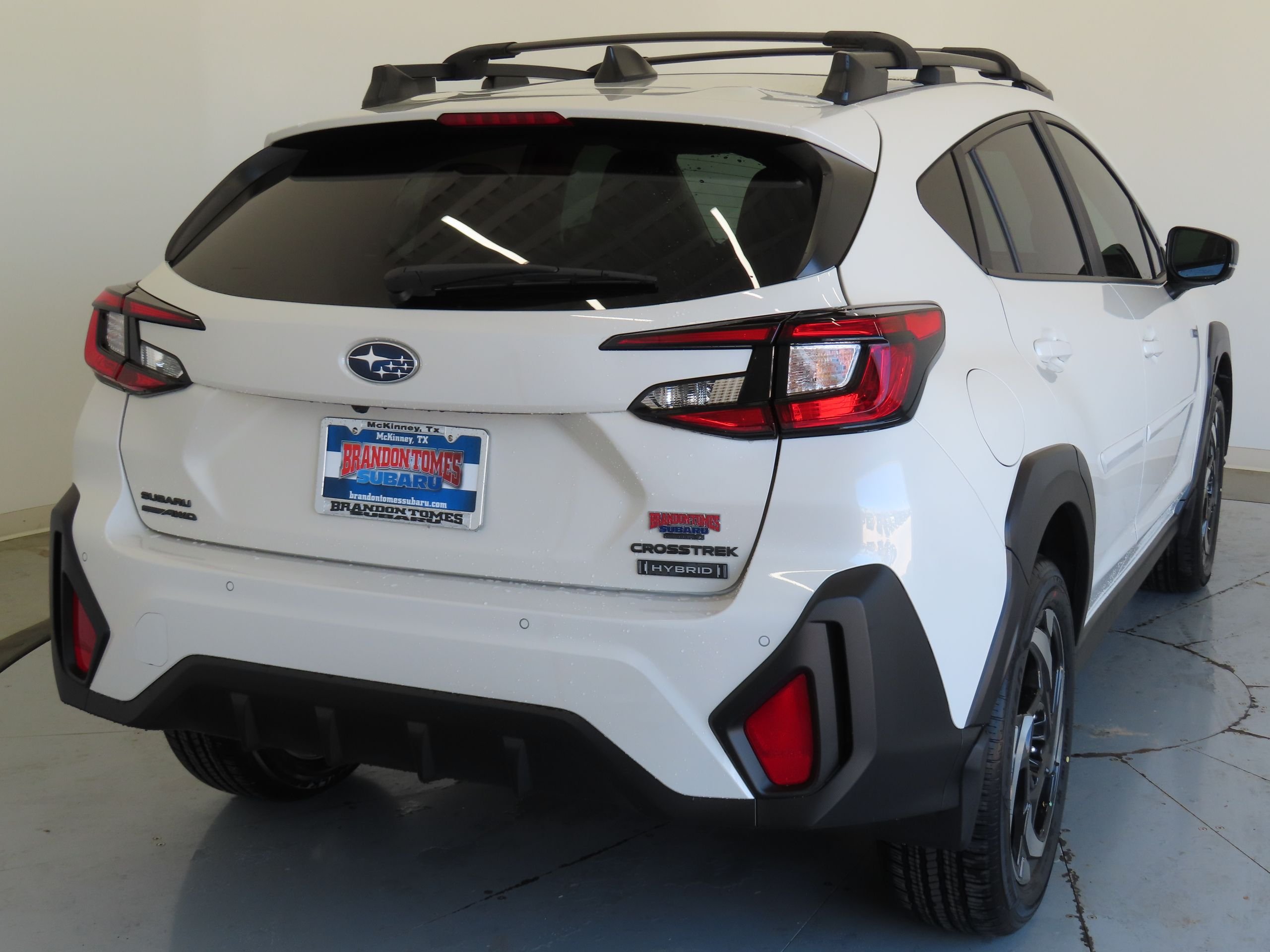 New 2026 CRYSTAL WHITE PEARL Subaru Limited Hybrid image 3