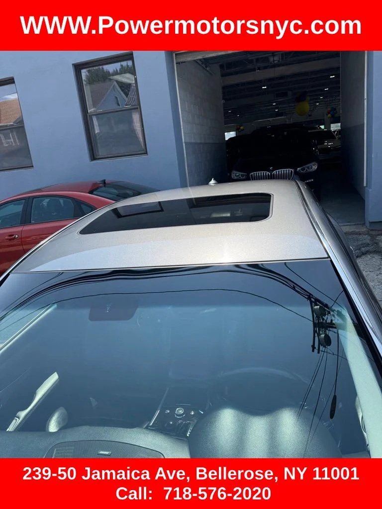 Used 2017 Gray INFINITI 3.7X image 11