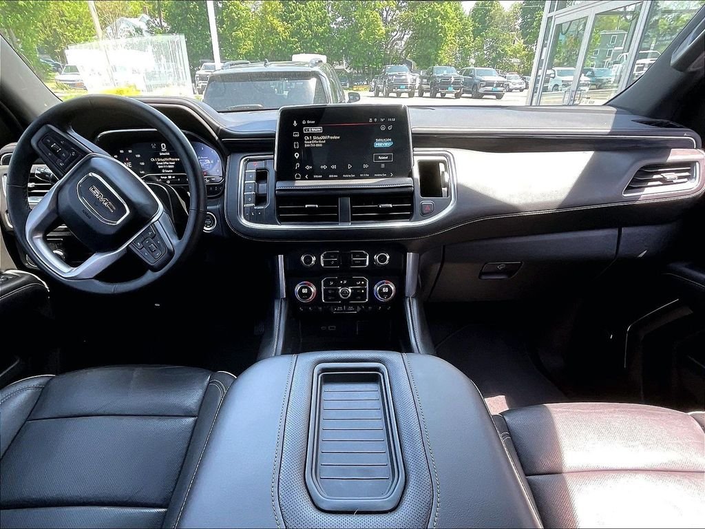 Used 2023 White GMC SLT image 22