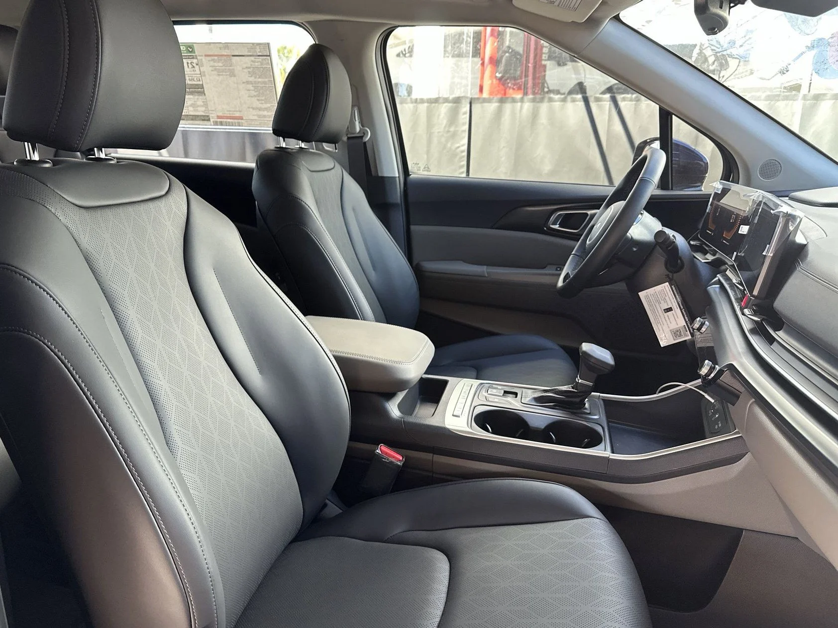 New 2026 Aurora Black Pearl Kia LXS image 26