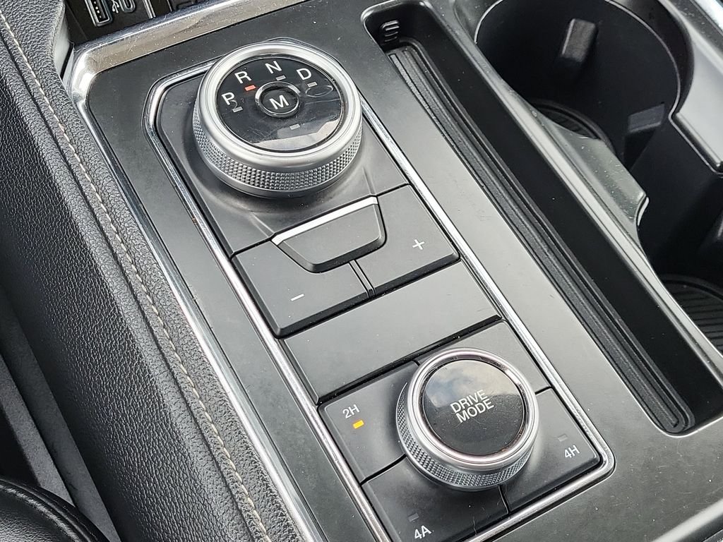 Used 2022 Black Ford XLT image 22
