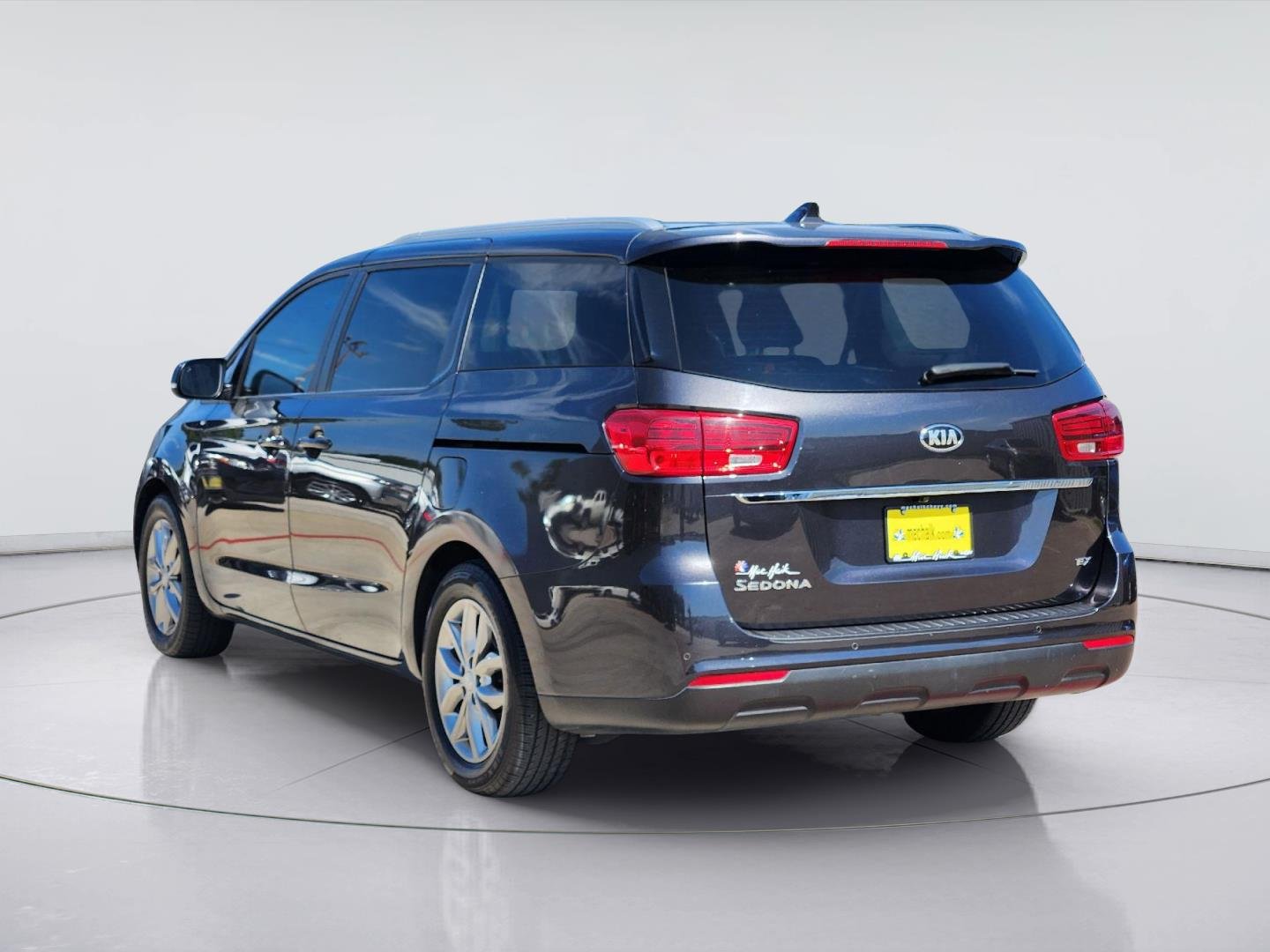 2020 Kia Sedona EX - Photo 7