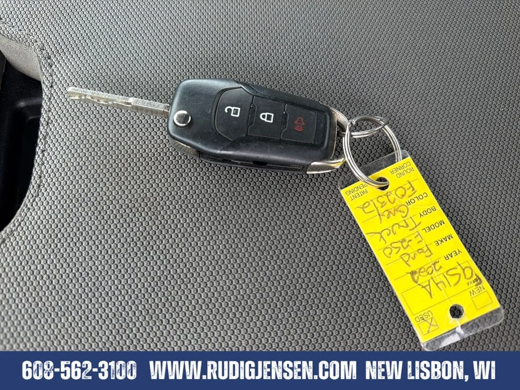 Used 2022 Gray Ford XLT image 26