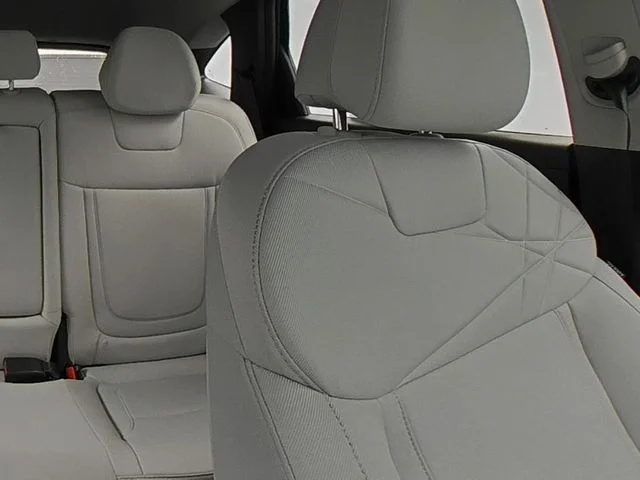 New 2026 Gray Hyundai Blue SE image 39