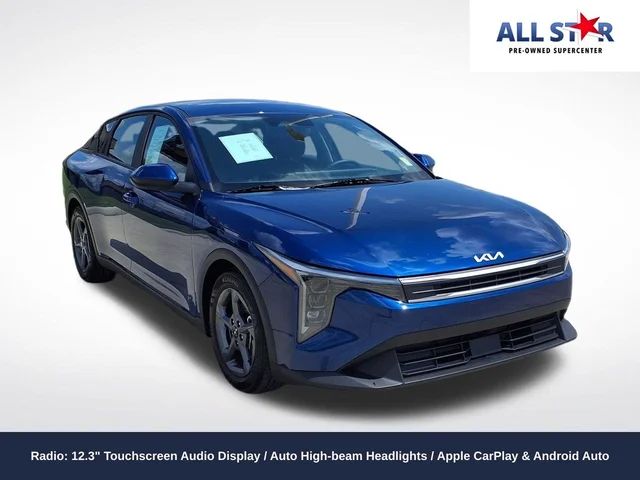 2025 Kia K4 LXS